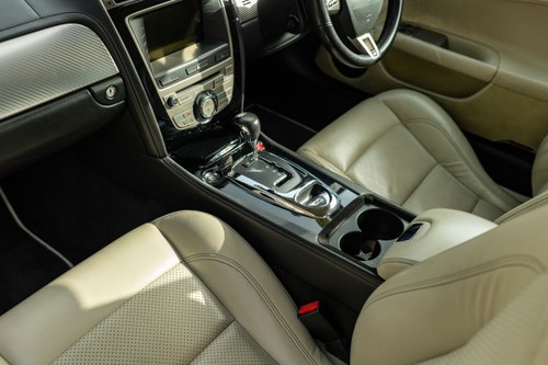 2009 Jaguar XKR zum Verkauf (Bild 111 von 282)