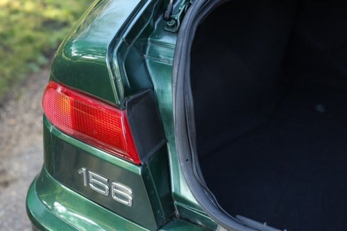 2002 Alfa Romeo 156 Series 1.5 2.5L 24V V6 Lusso 6spd Manual In vendita (immagine 142 di 354)