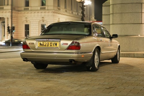 1995 Daimler X305 Double Six LWB Te koop (foto 9 van 235)