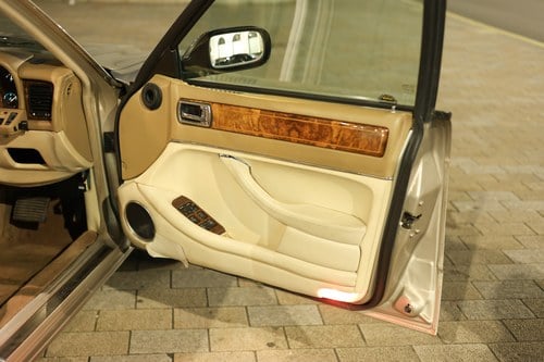 1995 Daimler X305 Double Six LWB Te koop (foto 20 van 235)