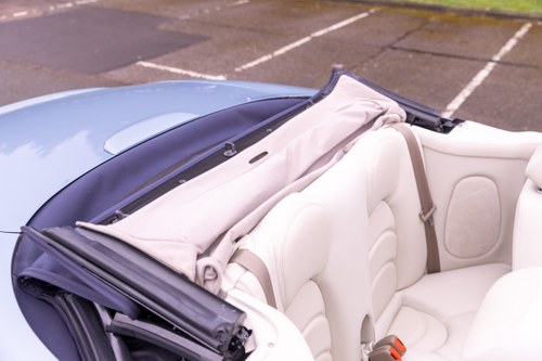 2001 Jaguar XKR Convertible (X100) For Sale (picture 122 of 244)