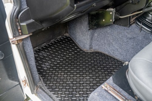 2008 Land Rover Defender 110 In vendita (immagine 46 di 200)