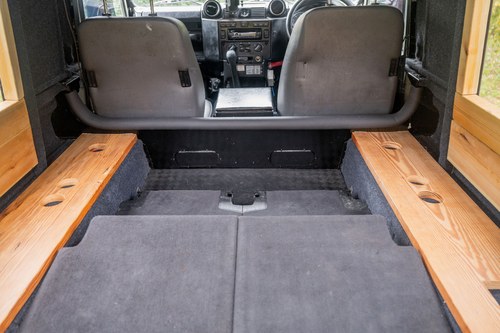 2008 Land Rover Defender 110 In vendita (immagine 77 di 200)