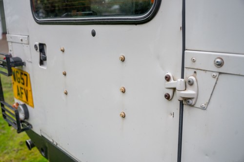 2008 Land Rover Defender 110 In vendita (immagine 88 di 200)