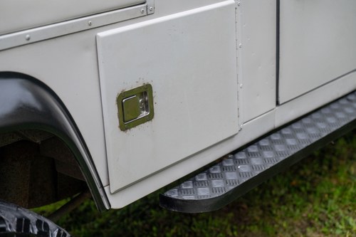2008 Land Rover Defender 110 In vendita (immagine 117 di 200)