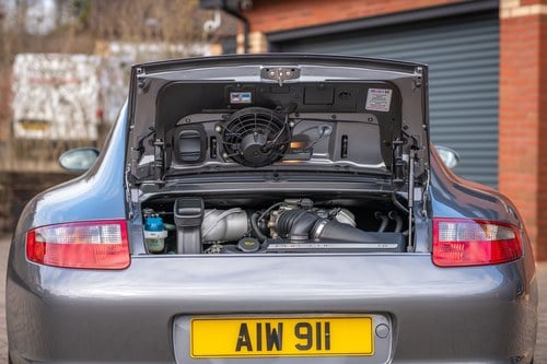 2005 Porsche 997.1 911 Carrera 2 3.8S Manual Te koop (foto 143 van 202)