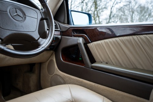 1996 Mercedes-Benz W140 S420 Coupe For Sale (picture 55 of 197)