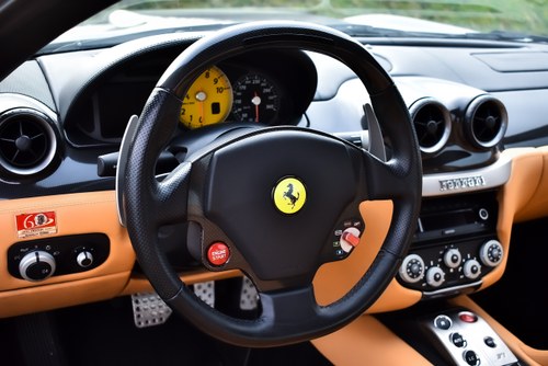 2007 Ferrari 599 GTB Fiorano à venda (imagem 37 de 116)