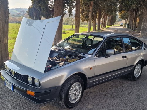 1985 Alfa Romeo Alfetta GTV 2.0 till salu (bild 90 av 95)