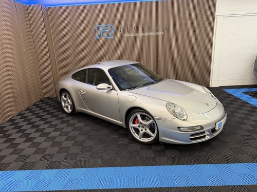 2005 Porsche 911 3.8 997 Carrera S Coupe 2dr Petrol Manual ( VENDU