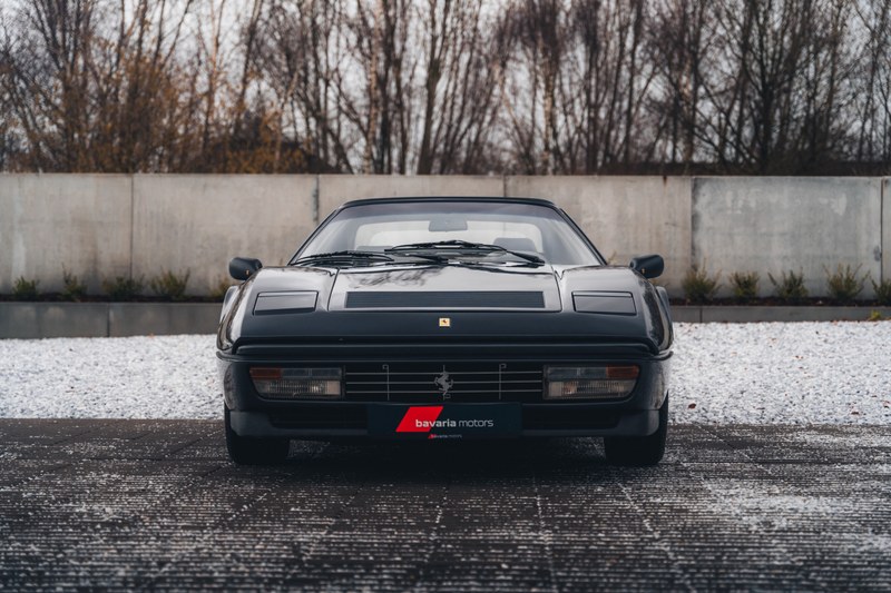 1987 Ferrari 328 - 2 1987 Ferrari 328 - 2