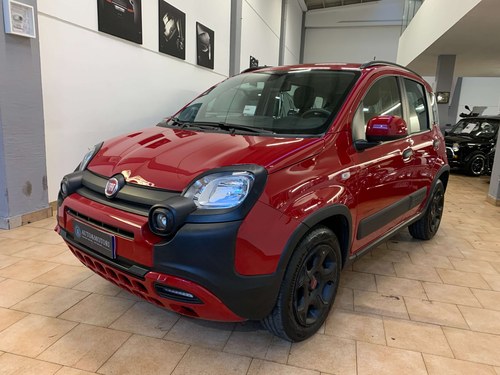 2022 Fiat Panda Panda Cross 1.0 firefly hybrid City Cross s& En Venta