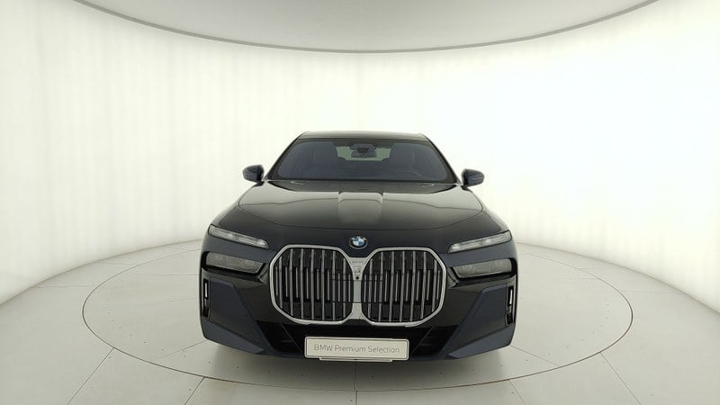 2025 BMW 7 Series - 2 2025 BMW 7 Series - 2