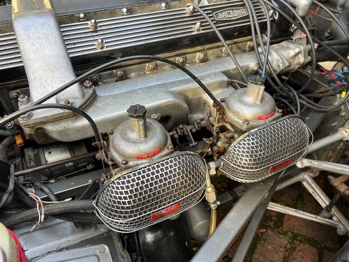 1968 Jaguar E-Type Series 1 4.2L FHC LHD In vendita (immagine 118 di 124)