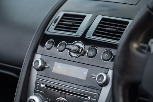 2009 Aston Martin DB9 Volante En venta (imagen 81 de 166)