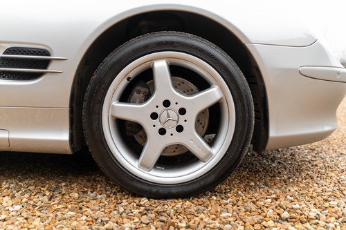 2004 Mercedes-Benz R230 SL500 à venda (imagem 26 de 108)