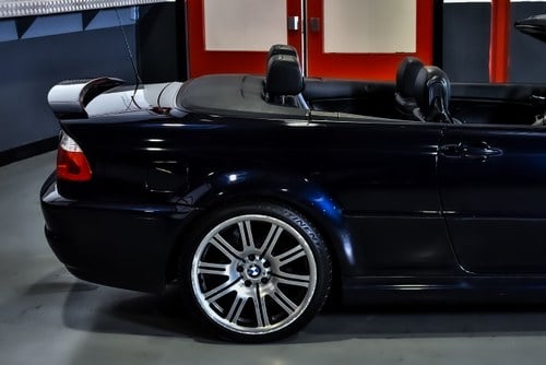 2003 BMW (E46) M3 Convertible 3,2L “Manual w O/D” zum Verkauf (Bild 52 von 96)