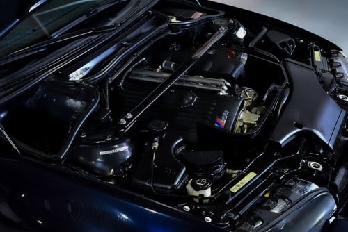 2003 BMW (E46) M3 Convertible 3,2L “Manual w O/D” zum Verkauf (Bild 82 von 96)