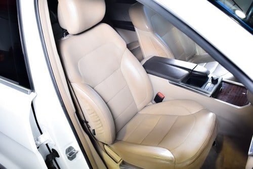 2015 Mercedes-Benz GL550 4Matic SUV 4,7L V8 (7 seat) In vendita (immagine 41 di 93)