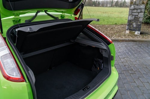 2011 Ford Focus RS Mk2 - 1,300 miles For Sale (picture 61 of 97)