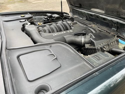 1997 Jaguar X308 XJ8 4L Sovereign LWB till salu (bild 95 av 145)