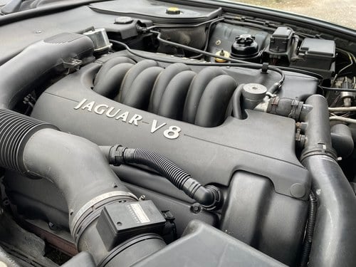 1997 Jaguar X308 XJ8 4L Sovereign LWB till salu (bild 97 av 145)