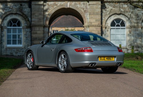 2004 Porsche 997.1 911 Carrera 2 3.8L S For Sale (picture 31 of 187)