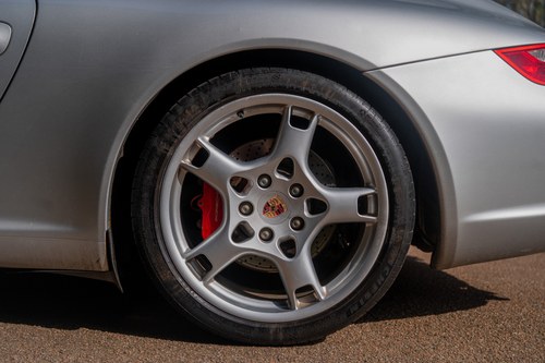 2004 Porsche 997.1 911 Carrera 2 3.8L S For Sale (picture 47 of 187)