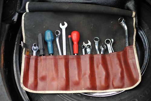 1972 Jaguar E-Type Series 3 V12 2+2 à venda (imagem 53 de 135)