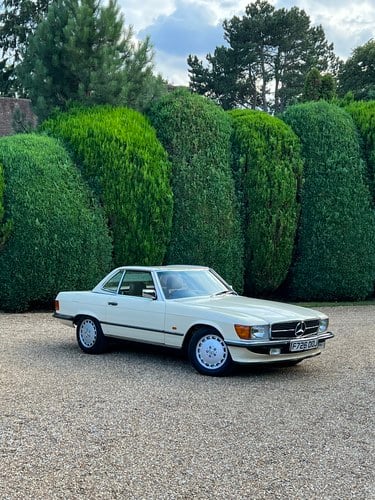 1989 Mercedes-Benz 300 SL Auto R107 For Sale (picture 5 of 166)