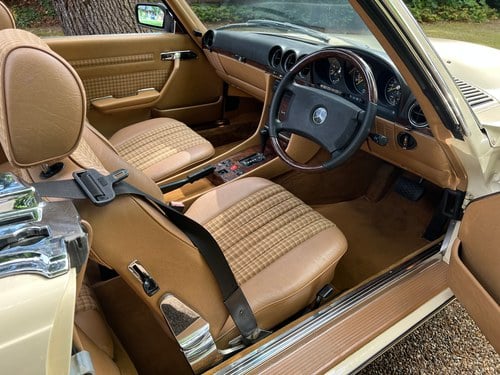 1989 Mercedes-Benz 300 SL Auto R107 For Sale (picture 68 of 166)