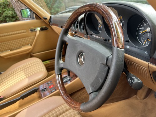 1989 Mercedes-Benz 300 SL Auto R107 For Sale (picture 78 of 166)