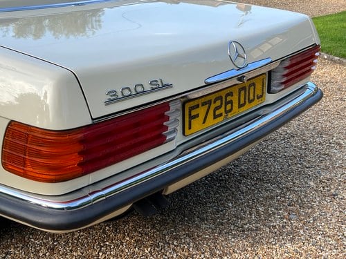 1989 Mercedes-Benz 300 SL Auto R107 For Sale (picture 104 of 166)