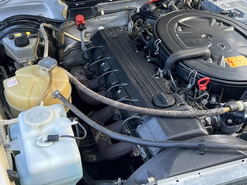 1989 Mercedes-Benz 300 SL Auto R107 For Sale (picture 148 of 166)