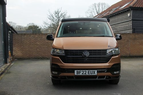 2022 Volkswagen T32 Transporter Highline TDI 4Motion Camper Conversion For Sale (picture 6 of 172)