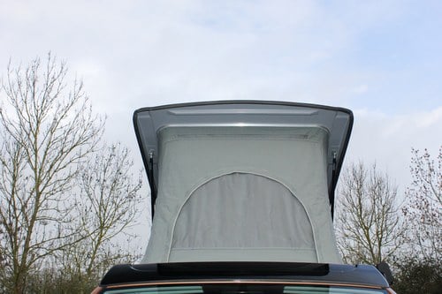 2022 Volkswagen T32 Transporter Highline TDI 4Motion Camper Conversion For Sale (picture 115 of 172)