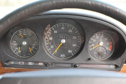 1974 Mercedes-Benz W116 450SE In vendita (immagine 30 di 371)