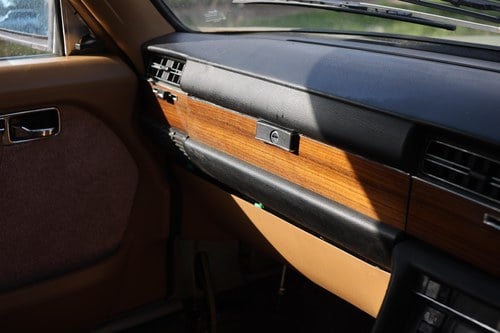 1974 Mercedes-Benz W116 450SE In vendita (immagine 32 di 371)