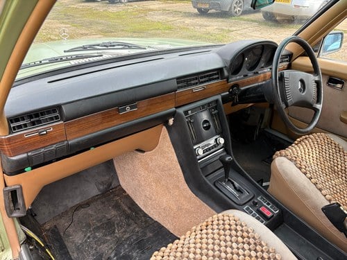 1974 Mercedes-Benz W116 450SE In vendita (immagine 69 di 371)