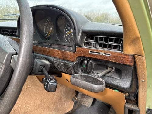 1974 Mercedes-Benz W116 450SE In vendita (immagine 90 di 371)