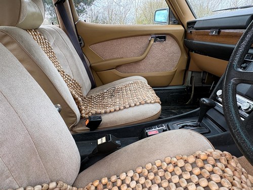 1974 Mercedes-Benz W116 450SE In vendita (immagine 91 di 371)