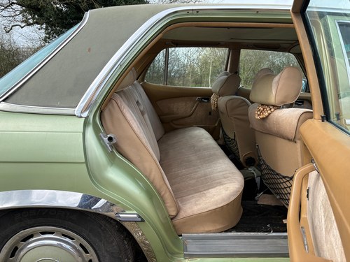 1974 Mercedes-Benz W116 450SE In vendita (immagine 102 di 371)