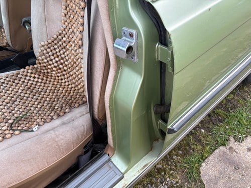 1974 Mercedes-Benz W116 450SE In vendita (immagine 157 di 371)