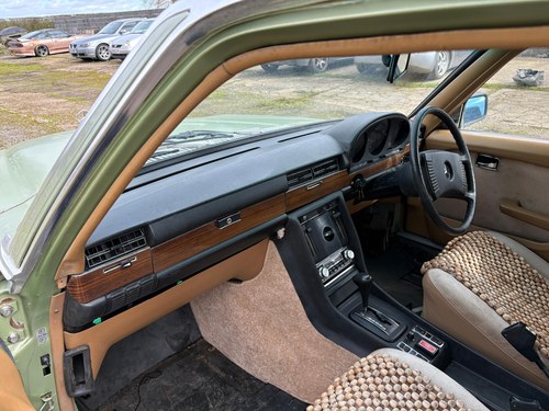 1974 Mercedes-Benz W116 450SE In vendita (immagine 159 di 371)