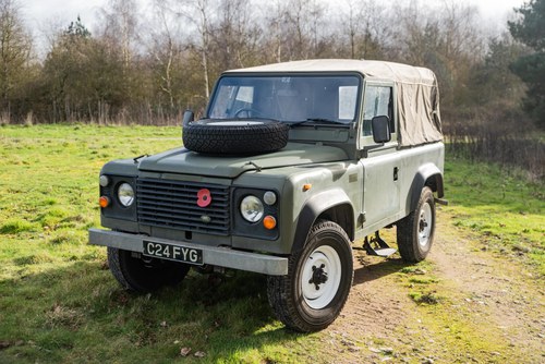 1986 Land Rover Ninety EX-Military till salu (bild 18 av 198)