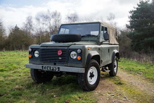 1986 Land Rover Ninety EX-Military till salu (bild 21 av 198)