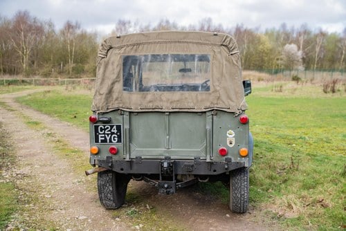 1986 Land Rover Ninety EX-Military till salu (bild 32 av 198)