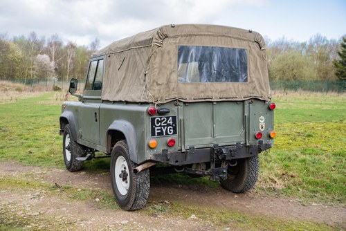 1986 Land Rover Ninety EX-Military till salu (bild 7 av 198)