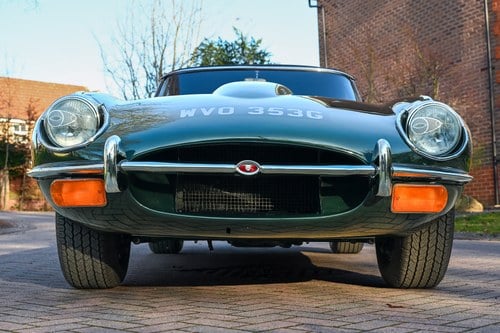 1969 Jaguar E-Type Series 2 OTS RHD à venda (imagem 10 de 125)
