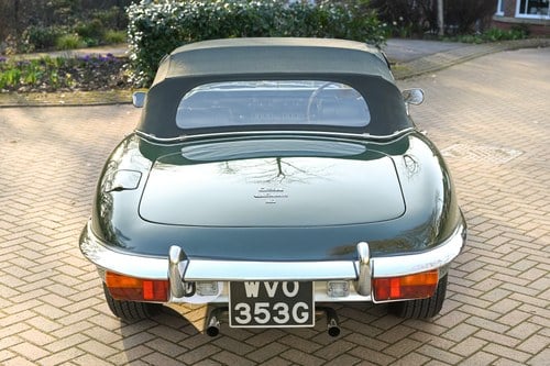 1969 Jaguar E-Type Series 2 OTS RHD à venda (imagem 18 de 125)